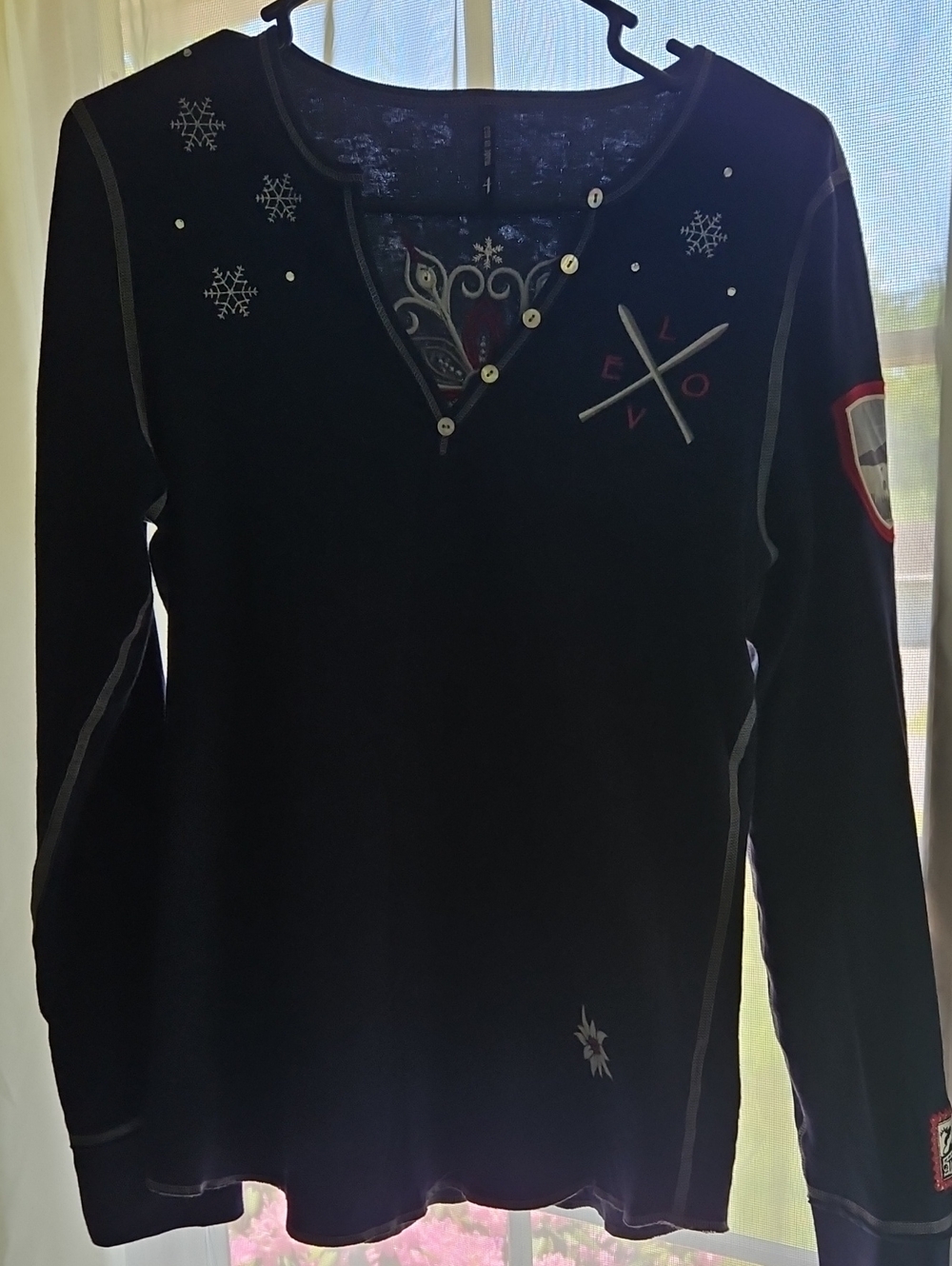Stowe Skiing Alp N Rock Embellished Long Sleeve Tee with Snowflake Details